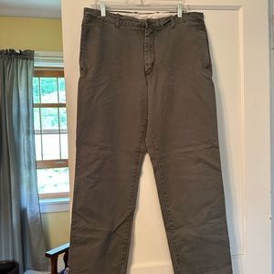 Men’s J. Crew pants